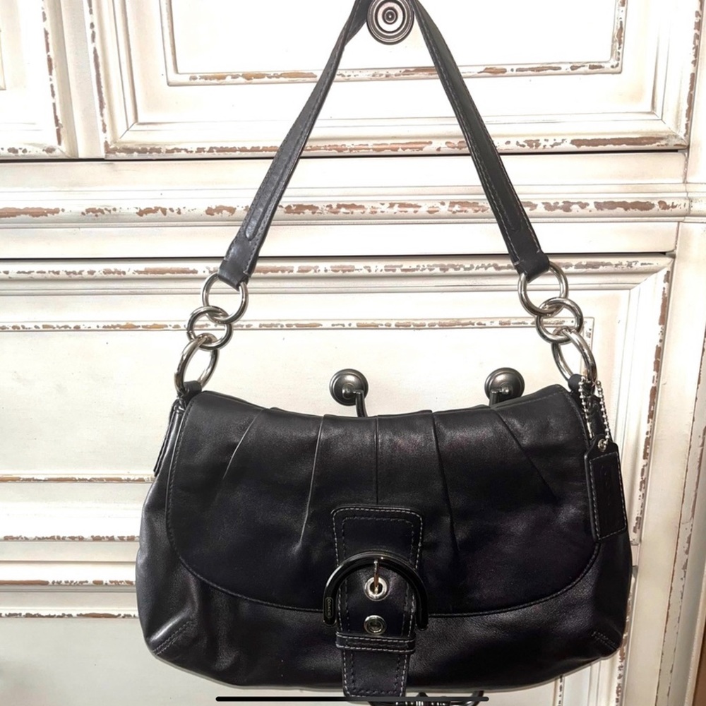 Coach Large Flap shoulder bag in black